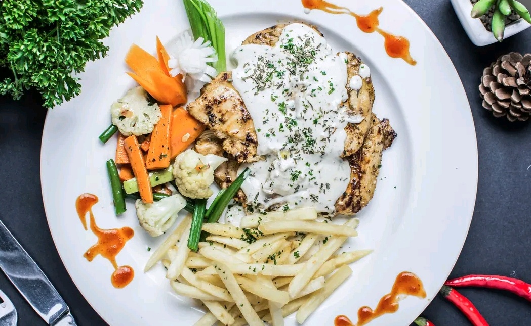 Chicken In Tarragon Sauce