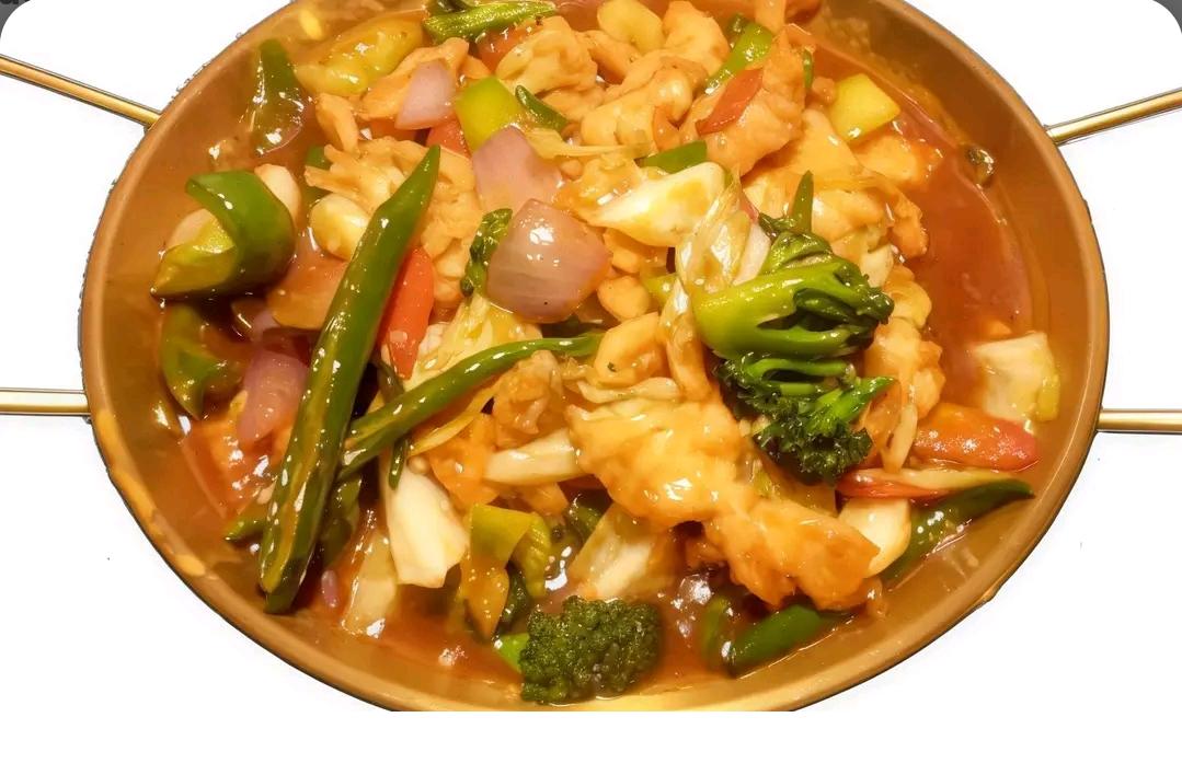 55 Chicken with Chilies and Vegetables