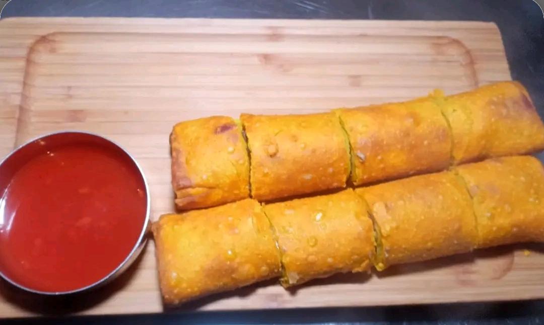48 Chicken Spring Rolls