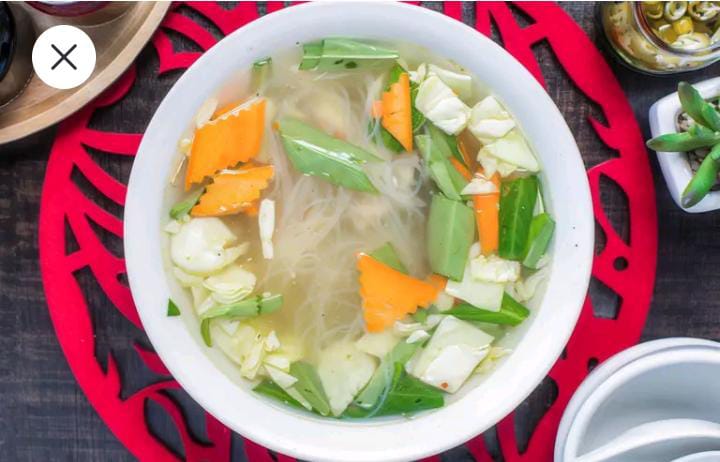 Chicken with Crystal Noodle Soup