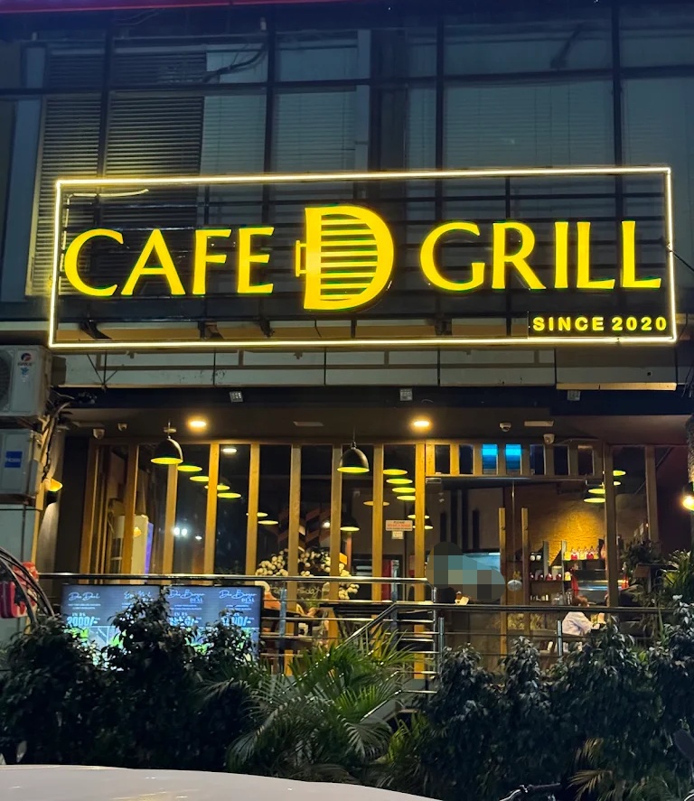 Cafe D Grill i8